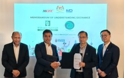 MOU exchange between Dadvance Agarwood Solutions and Filix Medtech