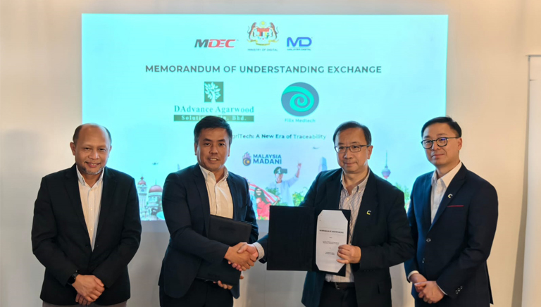 MOU exchange between Dadvance Agarwood Solutions and Filix Medtech